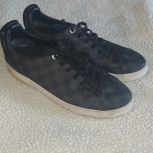 Louis Vuitton men's sneakers - Picture 1 of 11